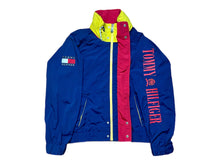 Load image into Gallery viewer, Chaqueta Tommy Hilfiger Spellout Vintage - S/M/L
