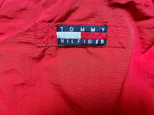 Cargar imagen en el visor de la galería, Chaqueta Tommy Hilfiger Spellout Vintage - M/L/XL

