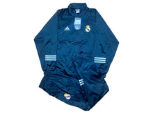 Cargar imagen en el visor de la galería, ¡Nuevo con etiquetas! Chándal Real Madrid CF Centenario 2001-03 Adidas - L

