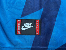 Lade das Bild in den Galerie-Viewer, ¡Nueva con etiquetas! Camiseta Arsenal 1995-96 Nike Vintage - L/XL
