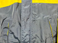 Load image into Gallery viewer, Chaqueta Tommy Hilfiger Spellout Vintage - M/L

