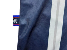 Carica l&#39;immagine nel visualizzatore di Gallery, Camiseta Rangers FC 1997-98 Nike Vintage - M/L
