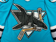 Load image into Gallery viewer, Camiseta Hockey San Jose Sharks Starter Vintage - S/M/L
