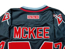 Carica l&#39;immagine nel visualizzatore di Gallery, Camiseta Hockey Buffalo Sabres Jay McKee #74 CCM Vintage - XL/XXL
