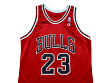 Charger l&#39;image dans la galerie, Camiseta Chicago Bulls Michael Jordan #23 Champion Vintage - M/L
