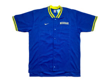 Cargar imagen en el visor de la galería, Camiseta Calentamiento Michigan Wolverines Nike Vintage - XL/XXL
