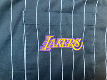 Carregar imagem no visualizador da galeria, Pantalón Pinstripe Los Angeles Lakers Starter Vintage - XL/XXL
