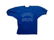 Carica l&#39;immagine nel visualizzatore di Gallery, ¡Nueva sin etiquetas! Camiseta Russell Athletic Vintage - L/XL
