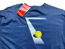Load image into Gallery viewer, ¡Nueva con etiquetas! Camiseta Nike Court Vintage - XS/S
