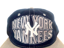 Carregar imagem no visualizador da galeria, ¡Nueva! Gorra New York Yankees Starter Vintage
