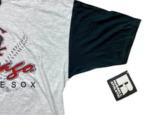 Cargar imagen en el visor de la galería, ¡Nueva con etiquetas! Camiseta Chicago White Sox Russell Athletic Vintage - L/XL
